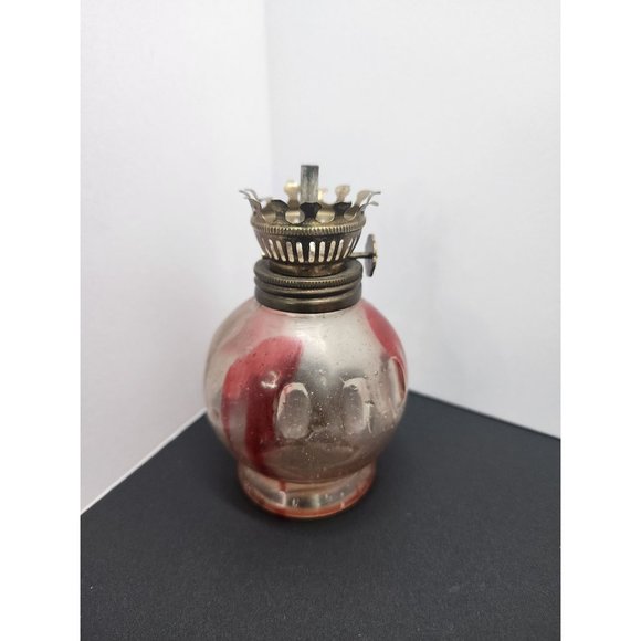 4 1/2” Vintage Kerosene Oil Lamp Antique, Chinese, Hong Kong Two Tone Red - Picture 1 of 8